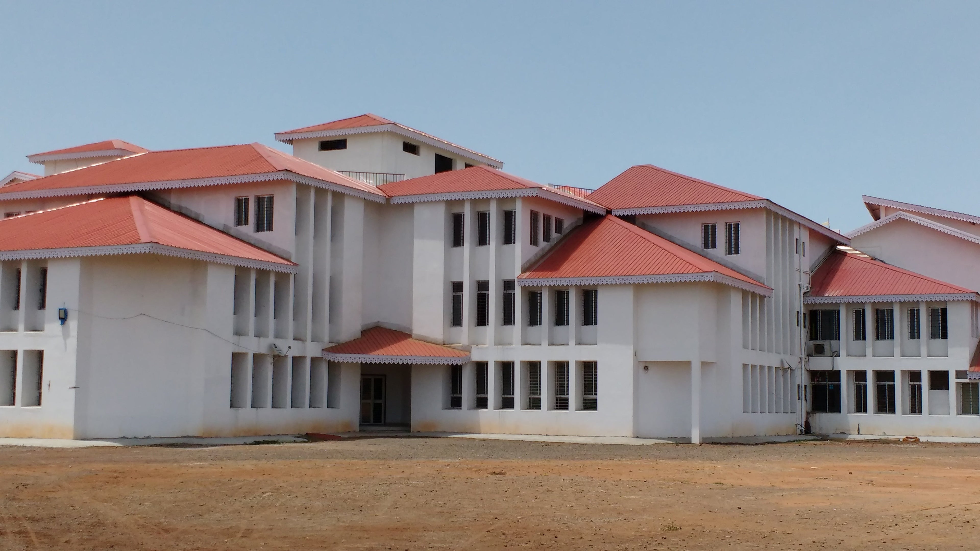 Crafting the Contemporary