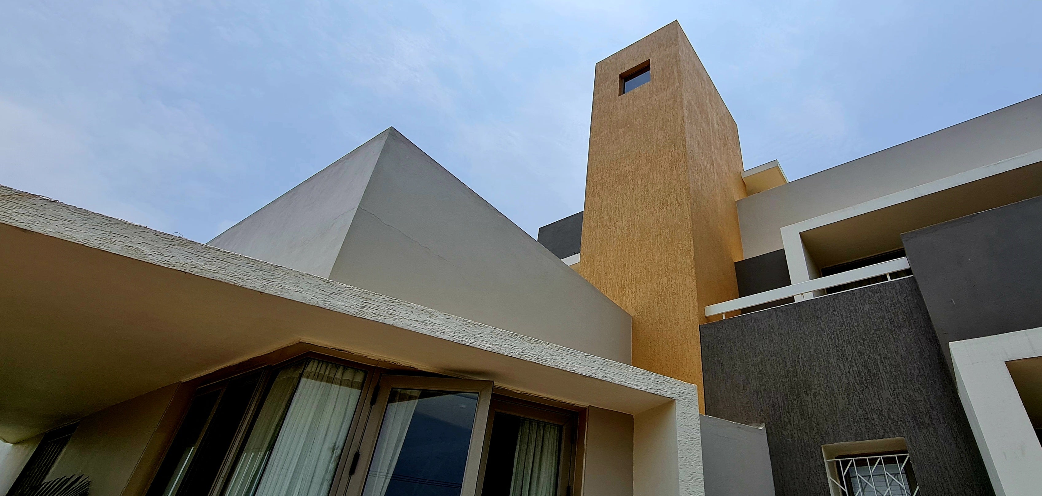 USHASHREE-A Residence With Solid Forms