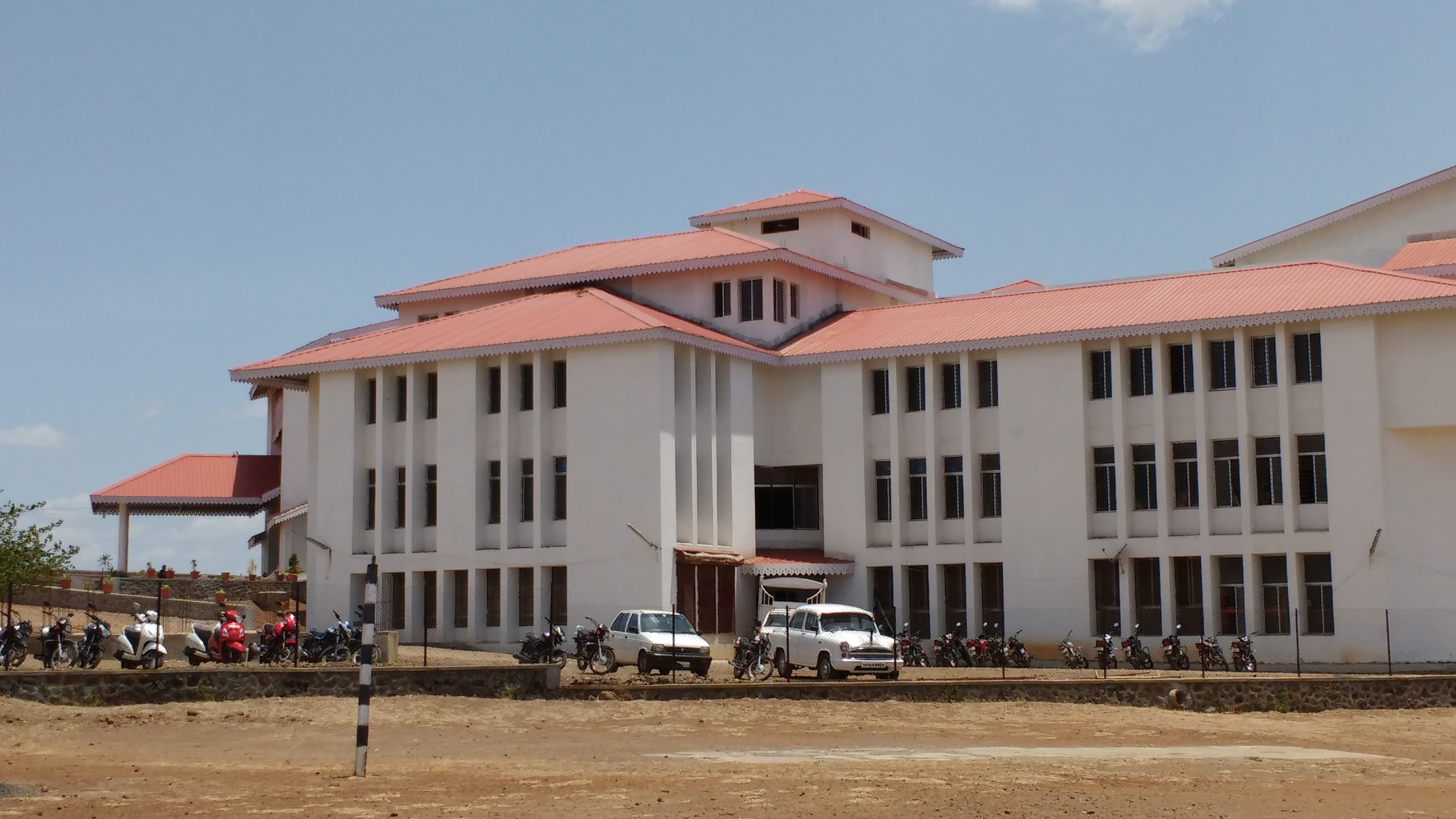 CYRUS POONAWALA SCHOOL-A Nursery to HSC School